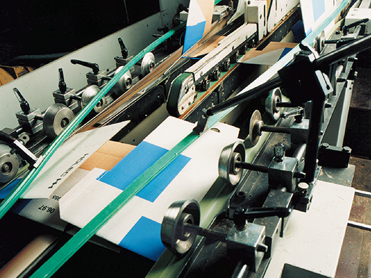 紙張加工和印刷業(yè)