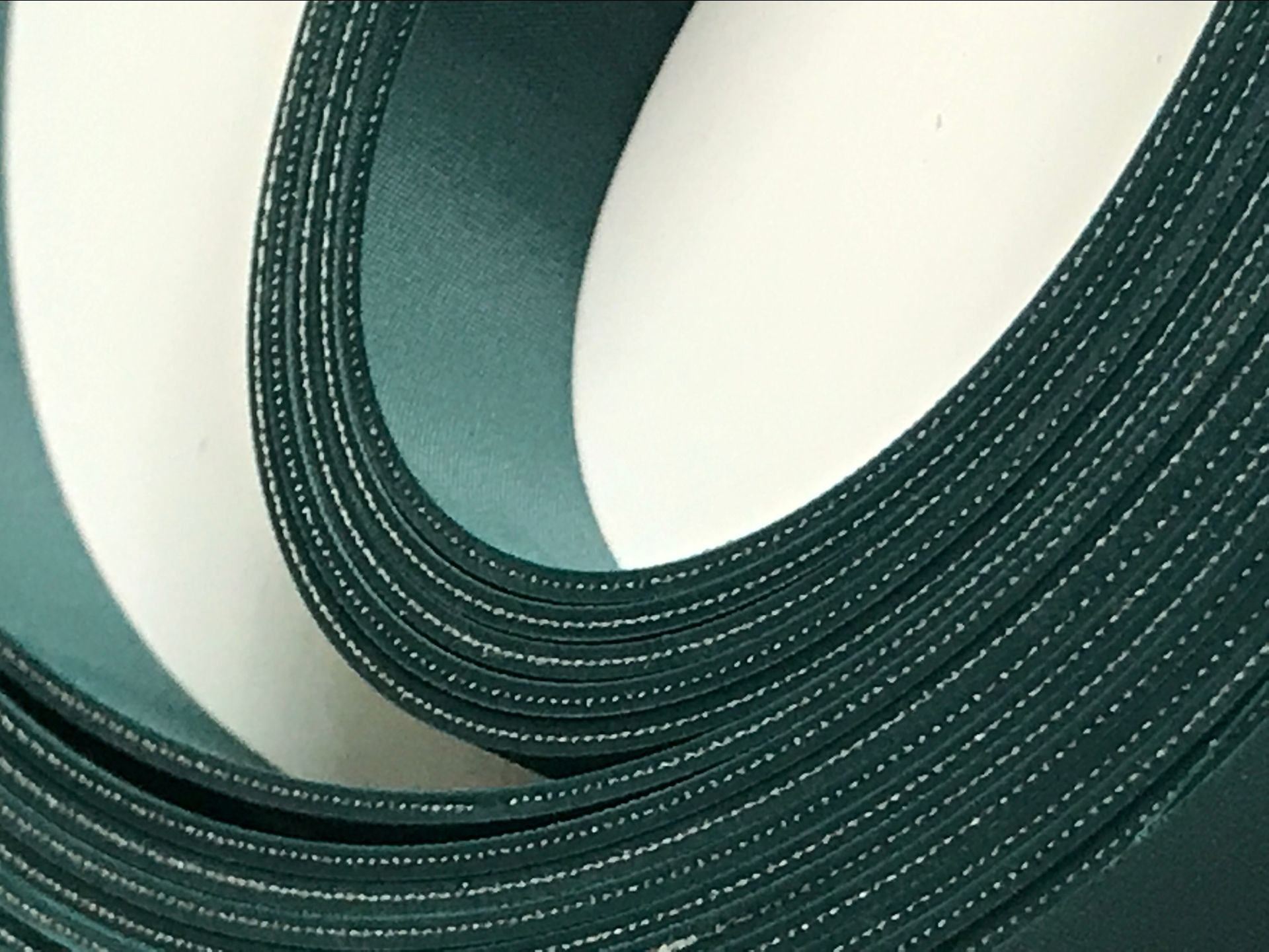 西格林SIEGLING--（原裝進(jìn)口）UU8E GREEN 光伏行業(yè)傳動(dòng)帶(圖1)