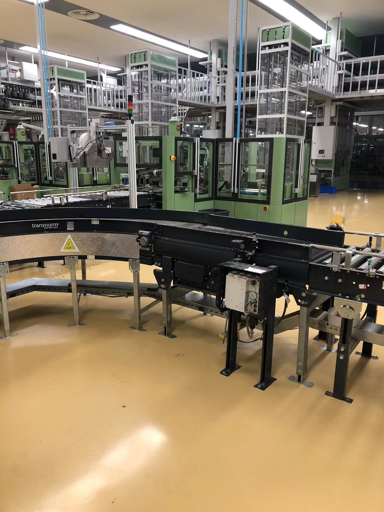 卷煙廠現(xiàn)場接駁服務(wù)(圖1)