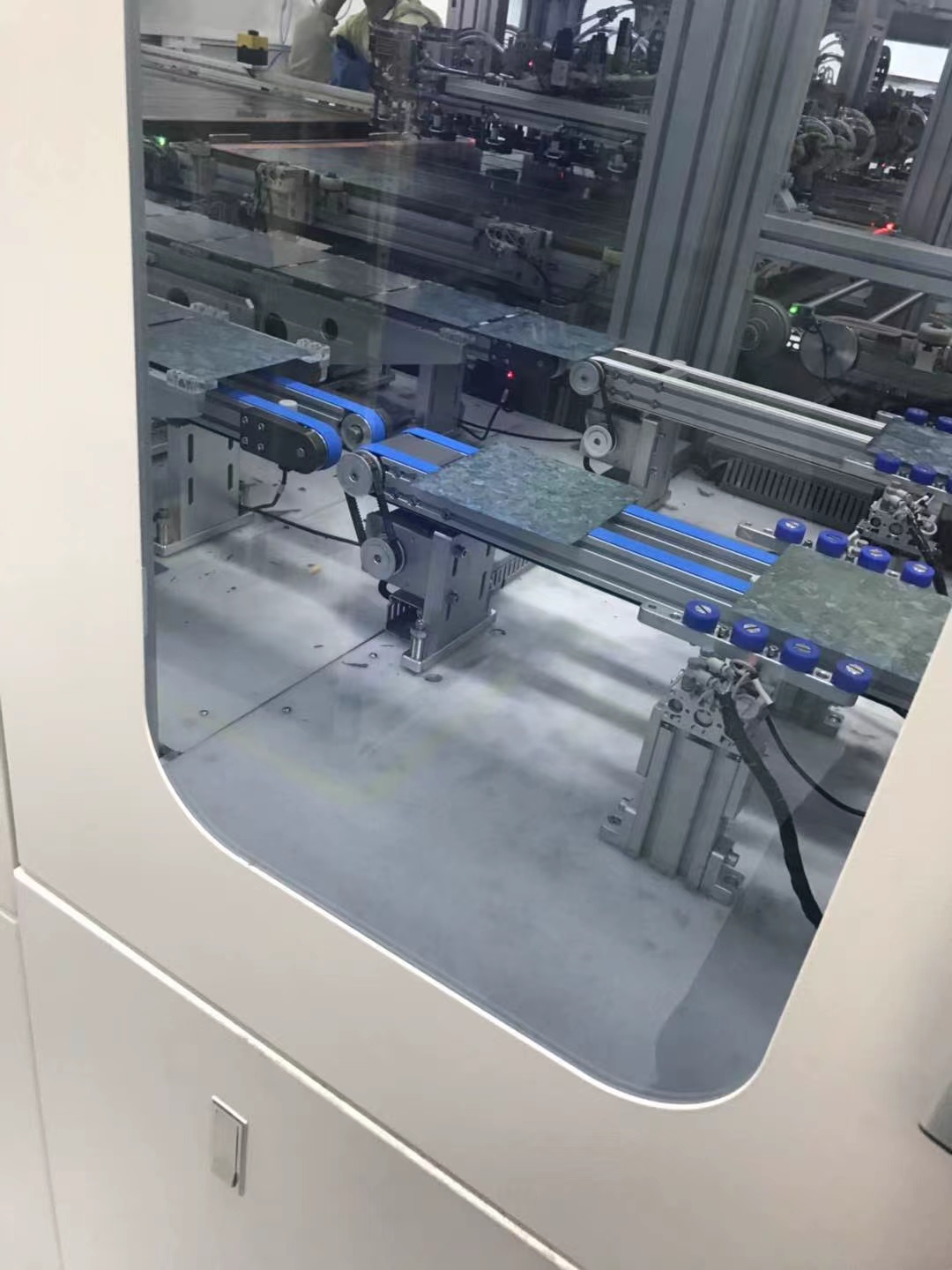 太陽能光伏產(chǎn)線左右上下料機高效輸送(圖5)